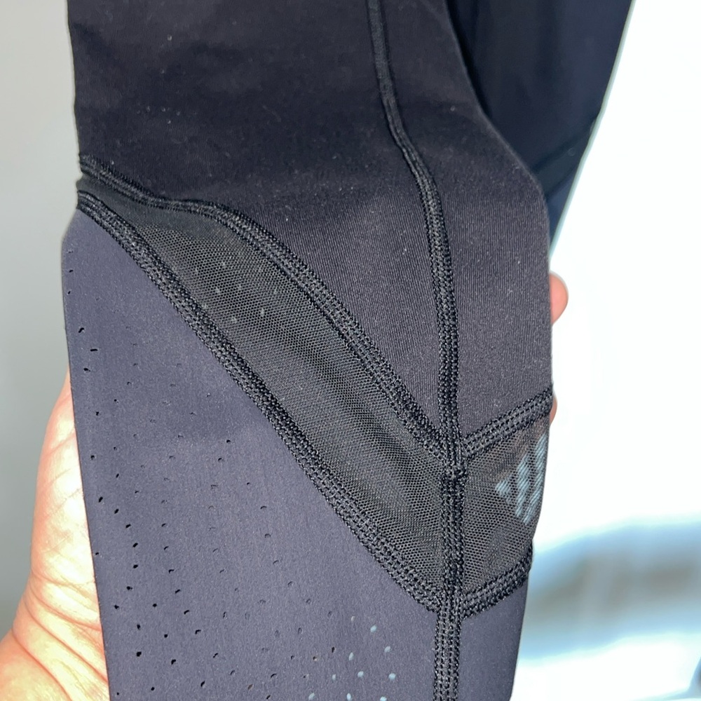 Lululemon Athletica Black Leggings with Mesh Accents